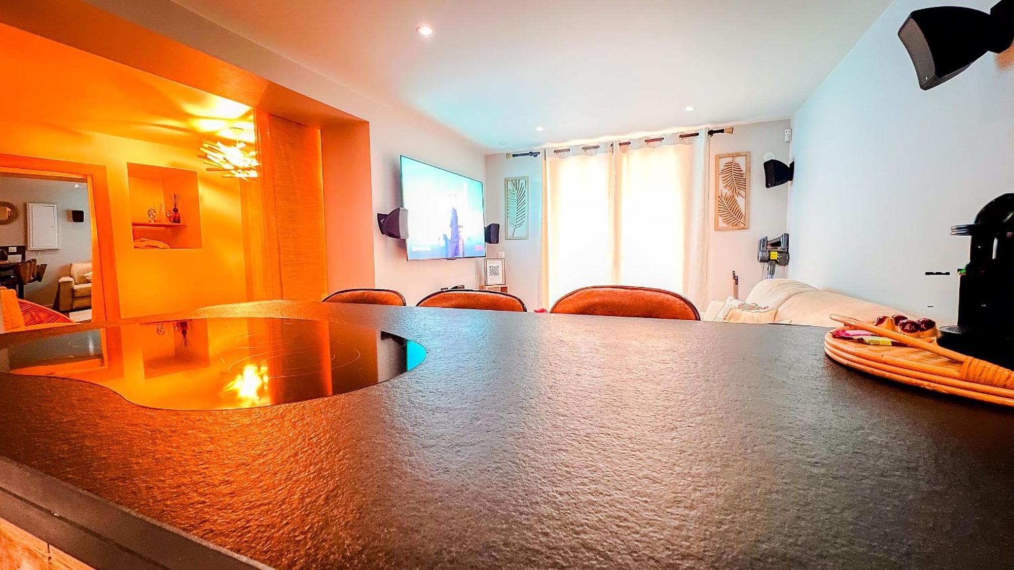 Atoumo Appartement Love Jacuzzi & Jardin Disneyland Paris Quincy-Voisins Экстерьер фото